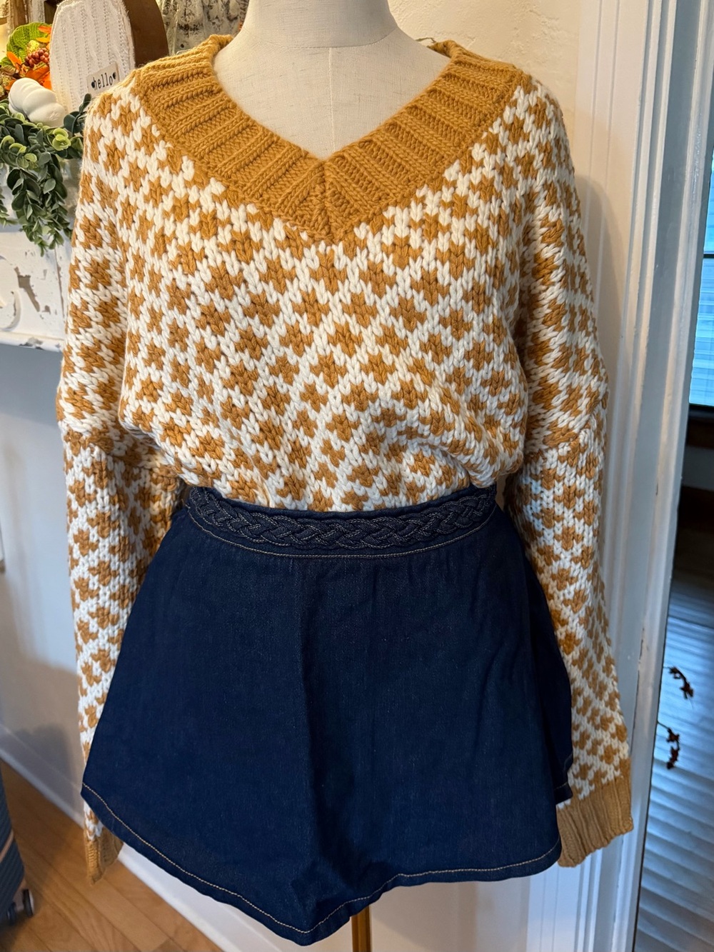 Cozy V-Neck Sweater in Mustard and Ivory - Picture 2 of 5